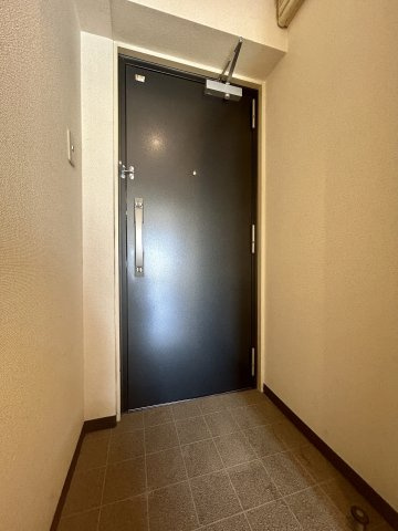 マック所沢コートの玄関|玄関です