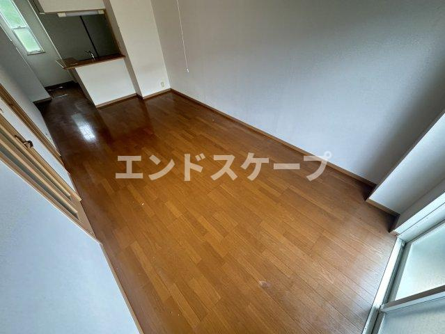 ジェントリーⅡの居間・リビング|高崎、前橋のお部屋探しはエンドスケープまで！お客様の理想お聞かせ下さい♪