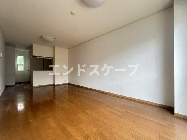 ジェントリーⅡの居間・リビング|高崎、前橋のお部屋探しはエンドスケープまで！お客様の理想お聞かせ下さい♪