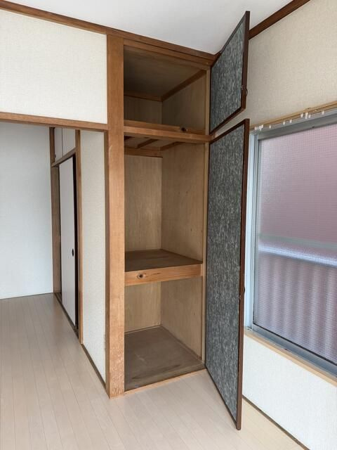 足立区西新井３丁目の賃貸マンションの収納