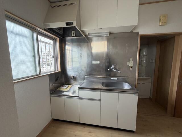 足立区西新井３丁目の賃貸マンションのキッチン