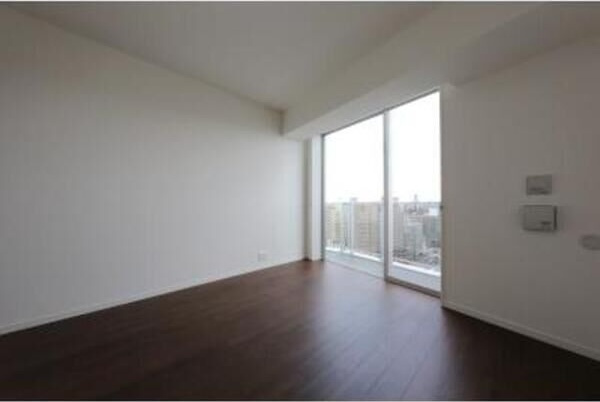 CORNES　HOUSE　NAGOYAの内装
