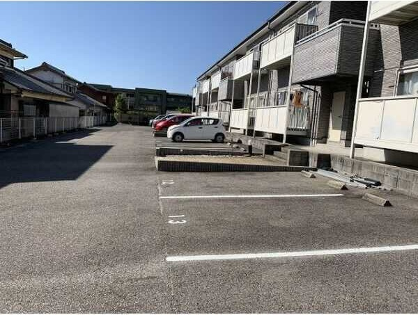 SurplusサンアイB　　　刈谷市の賃貸ならクラスホーム刈谷店の駐車場