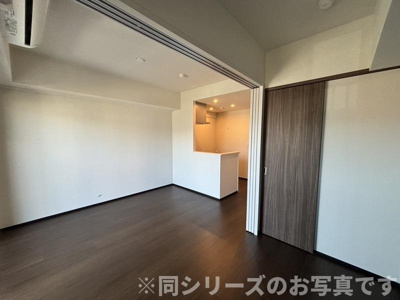 【居間・リビング】 | アルティザ春日原駅前マークス　★プライスホームなら仲介手数料が割引価格です！★
