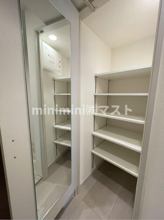 アーバネックス南新町の収納