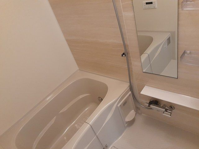 ライズの浴室