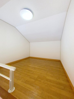 【設備】 | アムール・マコ | ロフト　※同建物ほかのお部屋の写真です。