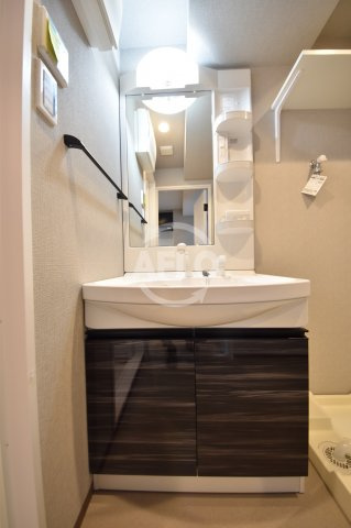M:COURT新町の独立洗面台|M:COURT新町（エムコート新町）　独立洗面化粧台
