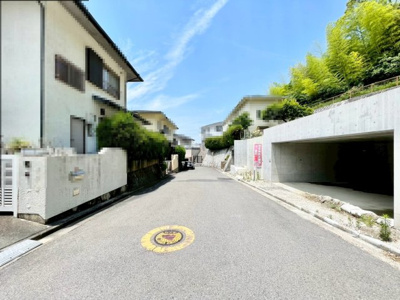 【前面道路含む現地写真】 | 高槻市日吉台六番町　売土地
