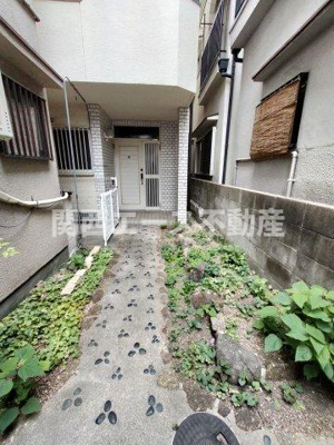 【駐車場】 | 布市町４丁目貸家