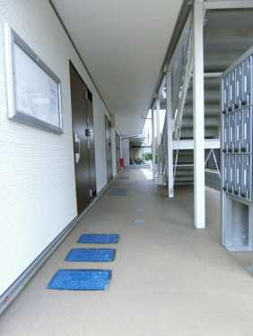 【エントランス】 | リブリ・鶴見市場