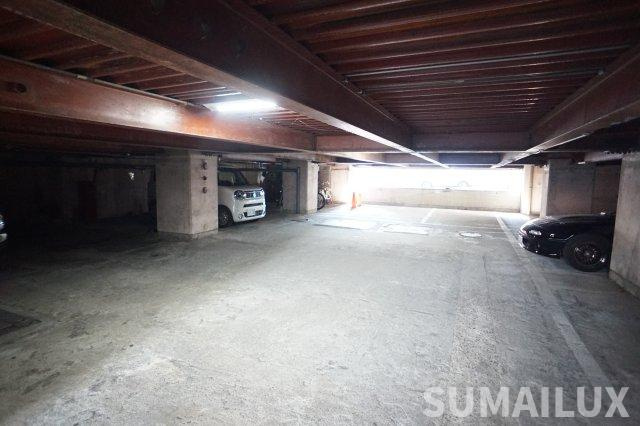 熊本市中央区新町４丁目の賃貸マンションの駐車場