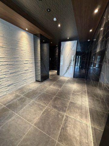 S-RESIDENCE金山altano(アルターノ)のロビー