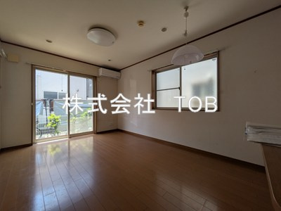 【居間・リビング】 | プリマヴェーラ-再契約型　定期借家　4年or6年- | リビング12.5帖※クリーニング完了前※