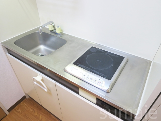ＭＹフラット宮堀のキッチン|嬉しいIHコンロ付きです
