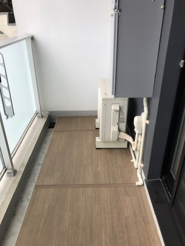  のバルコニー