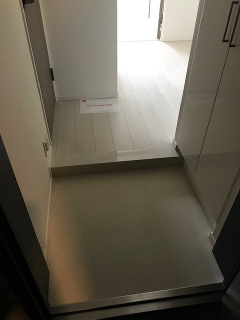  の玄関