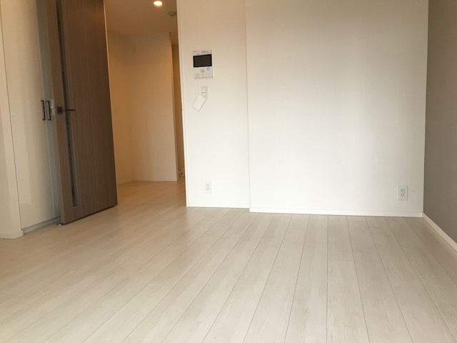  の内装