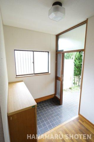 中古　市原市北国分寺台の玄関|＊当日ご案内可＊ご希望の物件まとめてご案内！弊社が掲載していない物件でもOK♪お気軽にご相談ください ♪お電話でのお問合わせがスムーズ♪
