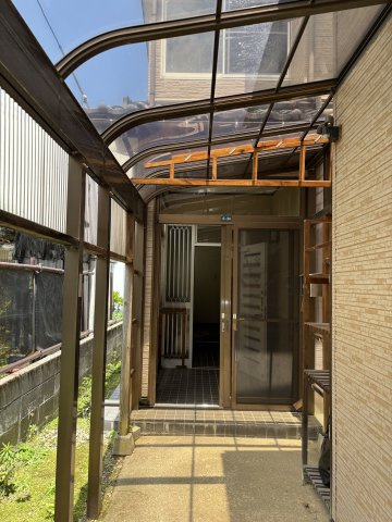 見附市今町5丁目　土地建物【商談中】の玄関