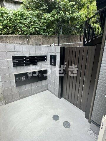 ＭＩＲＡＩＳ根岸のロビー| 