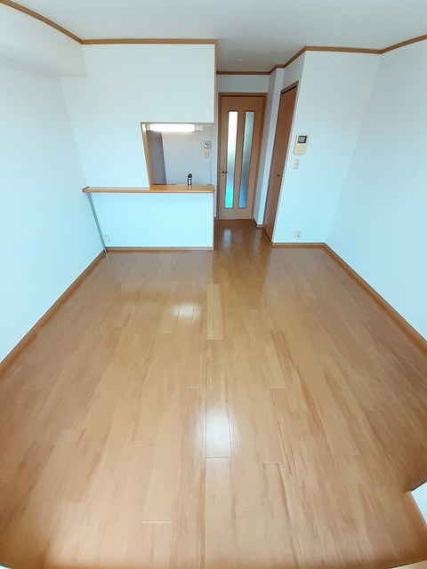 SUN　BREEZE　Bの居間・リビング|※左右反転タイプ