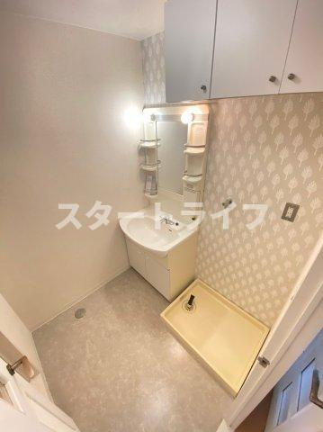 大阪市淀川区東三国５丁目の賃貸マンションの洗面所