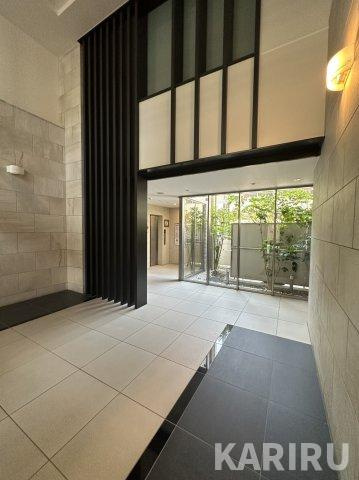 エスリード京橋グランツのロビー
