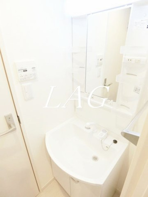 【独立洗面台】 | リブリ・La Paisible | 独立洗面台です。