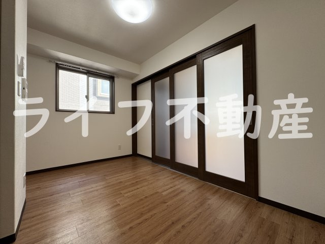 プリエール高井田の内装|内装は落ち着いています