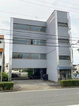 アベニュー中新ビル