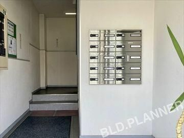 アベニュー中新ビルの内装