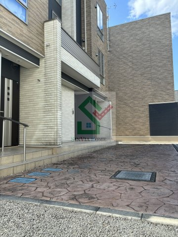 エストのエントランス