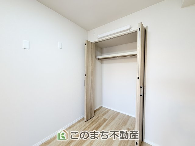三番町ハイツの収納|各居室に収納付で住みやすさにこだわっています♪