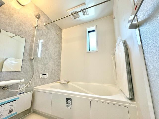 清水区三保　新築戸建の浴室
