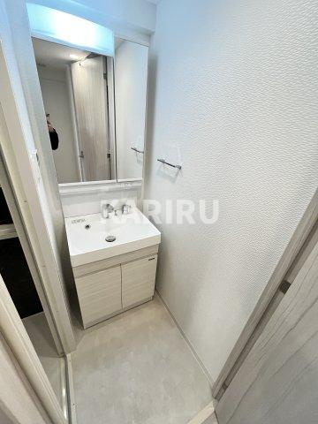S-RESIDENCE都島Elegantの洗面所|スペースが確保できる洗面所です