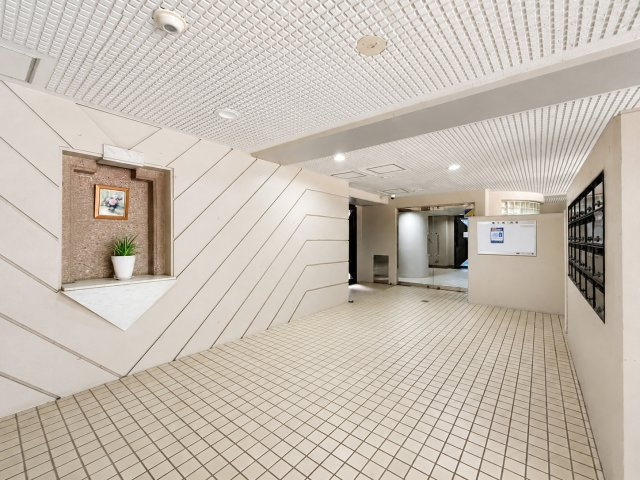 シーガルポート新本牧のエントランス|綺麗に整備されたエントランス部分です。