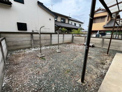 【庭】 | 中岩田３丁目貸家