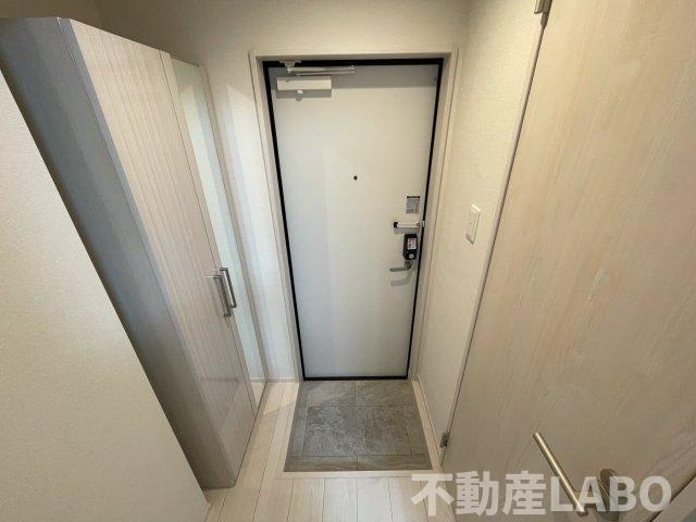 ニューバッツの玄関