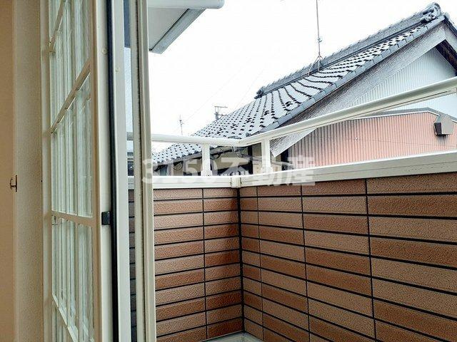 ピュア　ウェルのバルコニー|バルコニー付きです