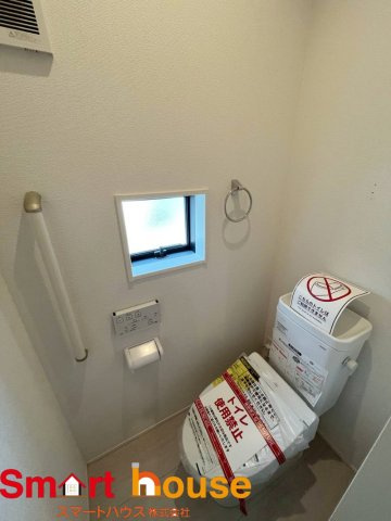 町田市小山町　新築6棟のトイレ