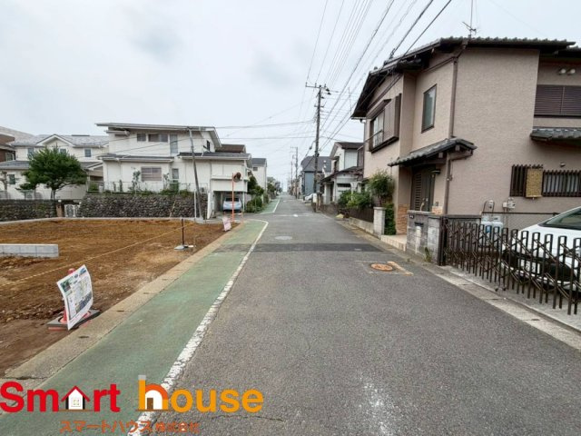 座間市立野台２丁目　新築全3棟の前面道路含む現地写真|広々前面道路幅員6ｍ！