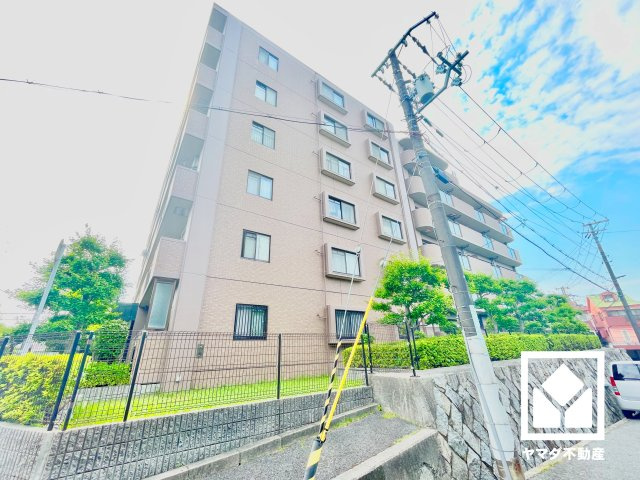ベルーフ西宮山手の外観|室内洗濯機置場がございますので、天候に左右されず洗濯していただけます。