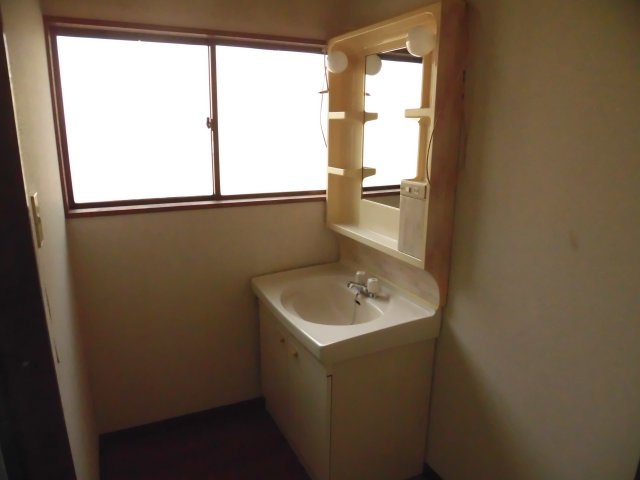 永井住宅の洗面所
