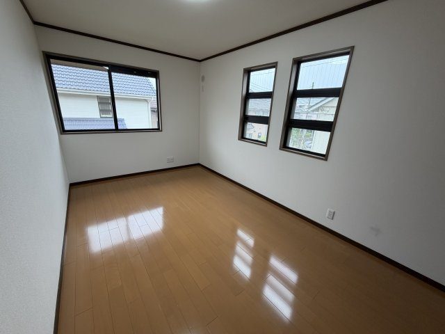神戸市西区樫野台3丁目戸建の洋室