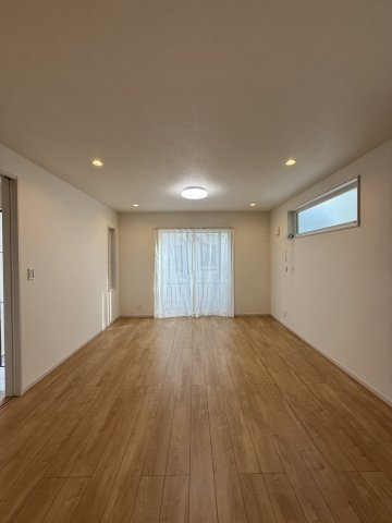 【現地画像あり】厚木市妻田北3丁目5期　全8棟　D号棟の内装|同じ工務店様の施工例です。