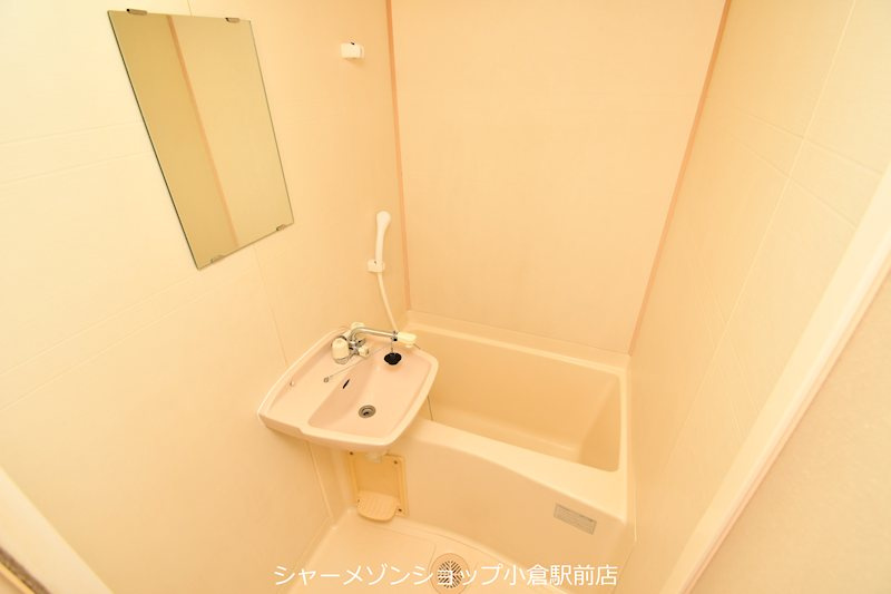 レオパレスサン今町の浴室|※イメージ写真となるため、現況と異なる場合は現況を優先します
