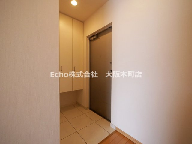RIDGE北堀江の玄関