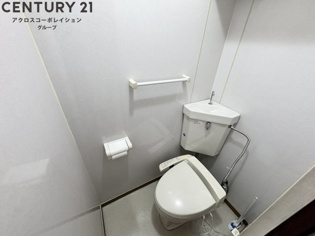 ゆったり落ち着けるトイレです