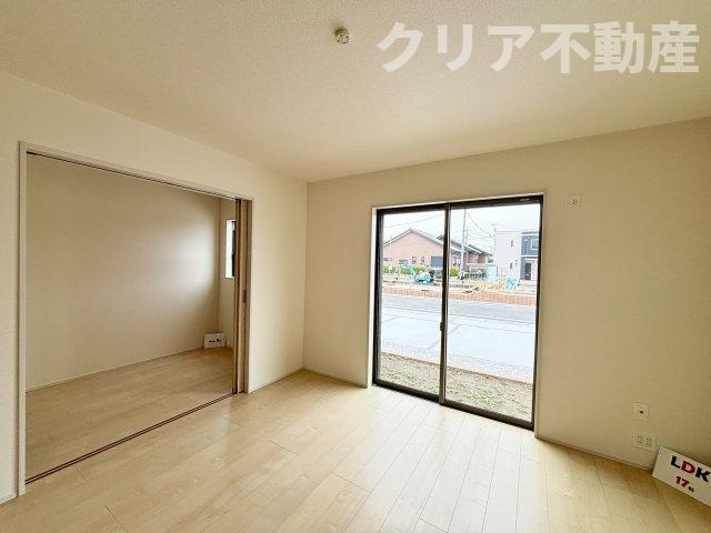 【内装】 | 高崎市新町第8　3号棟新築 寝室9帖♪